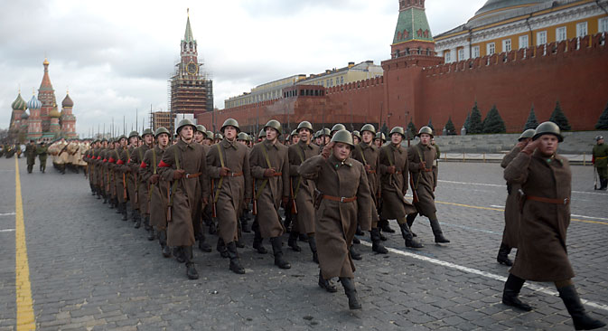 Moscow to hold largest military parade since end of Soviet Union ...